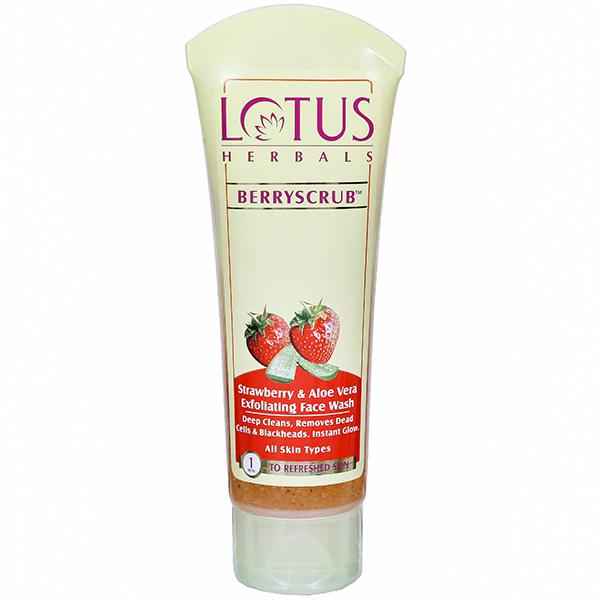 Lotus Herbals Berryscrub Strawberry & Aloe Vera Exfoliating Face Wash 120 g